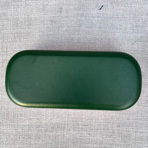 Kate Spade Hard Case for eyeglasses or sunglasses main image 5